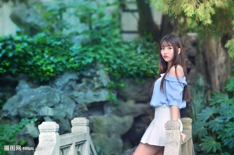 通讯：中菲爱心接力 送患病女孩回家